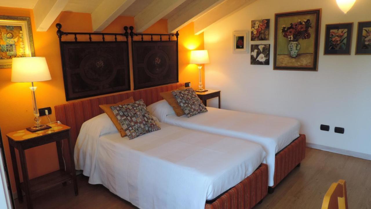 La Collina Since 2008 No Smoking B&B Varese Kültér fotó