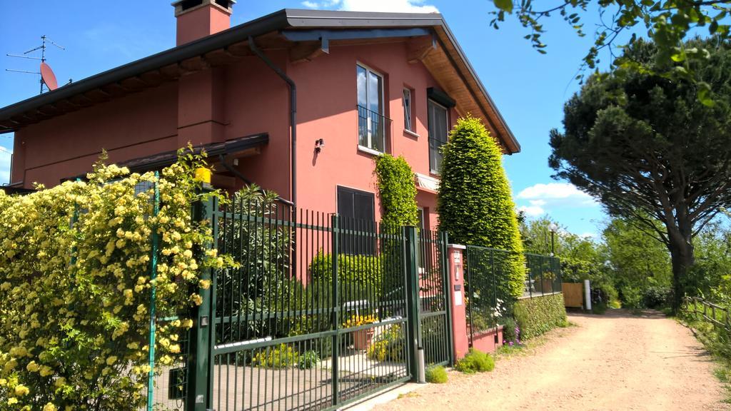 La Collina Since 2008 No Smoking B&B Varese Kültér fotó