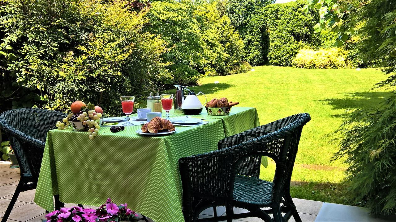 La Collina Since 2008 No Smoking B&B Varese Kültér fotó